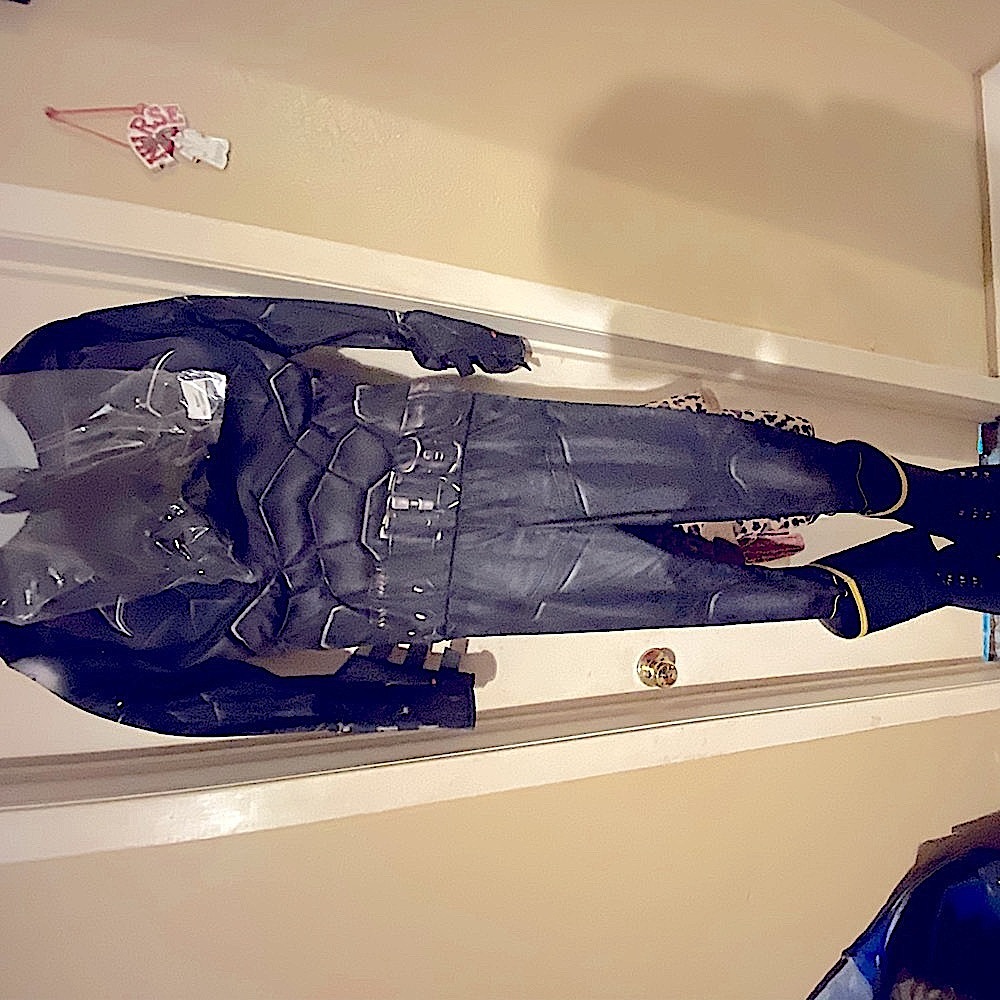 Batman costume——NWOT